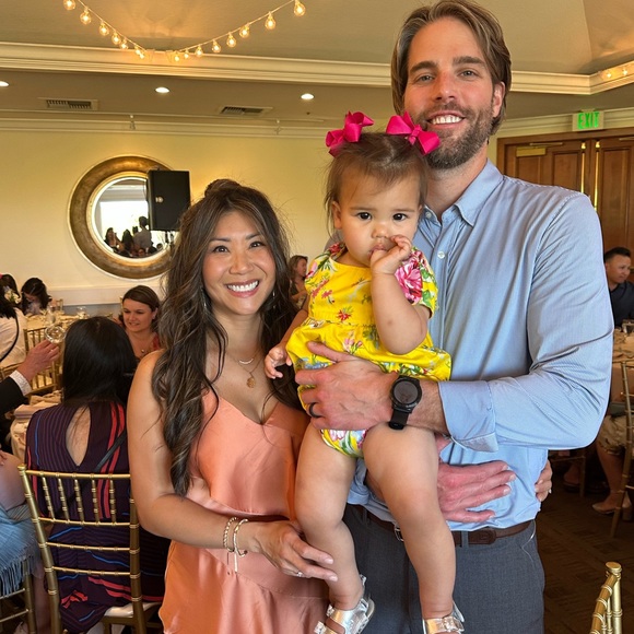 Meet your Posher, Emily - Picture 2 of 5